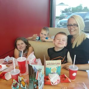 Meet your Posher, Kimberly